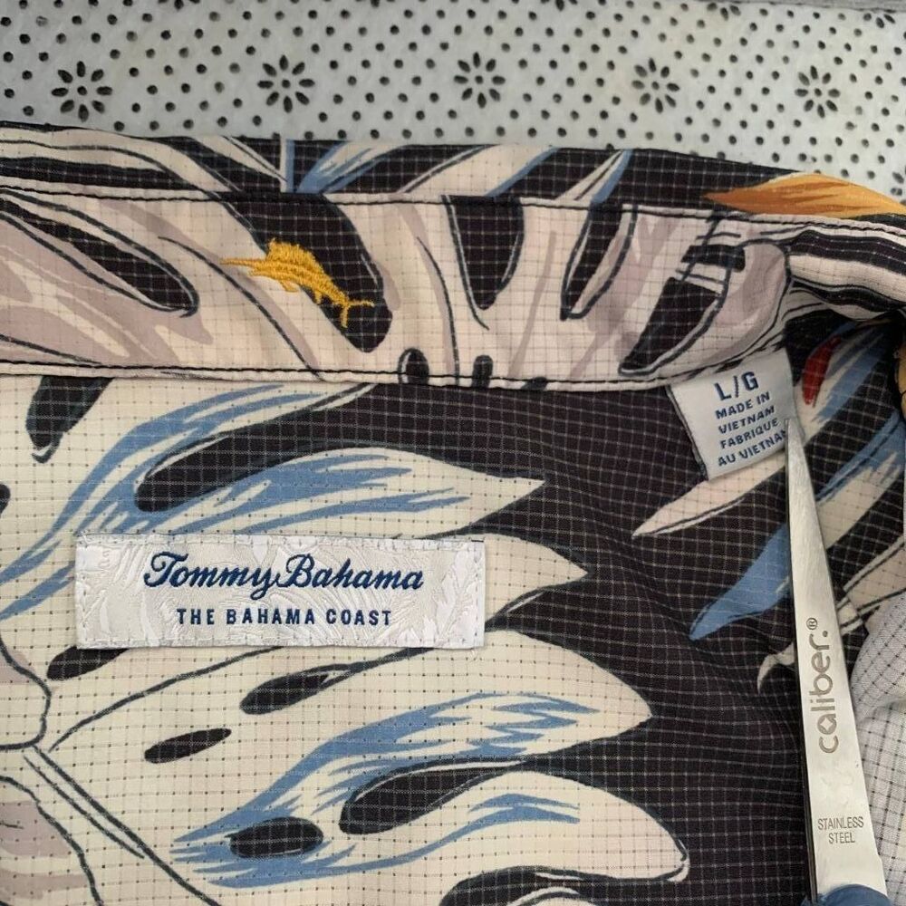 Tommy Bahama The Bahama Coast IslandZone Tropical Print Shirt Mens L Black - Picture 4 of 9